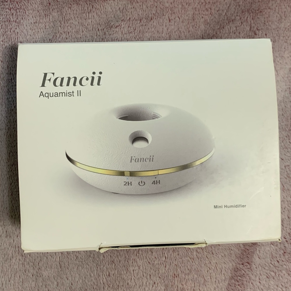 Fancii Cool Mist Personal Mini Humidifier